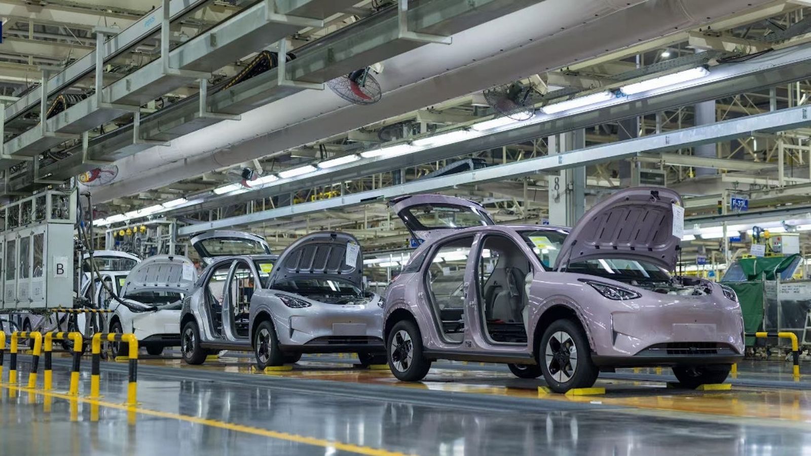 Geely E2: Πάνω από 1 εκατ. μοντέλα σε 2 χρόνια 